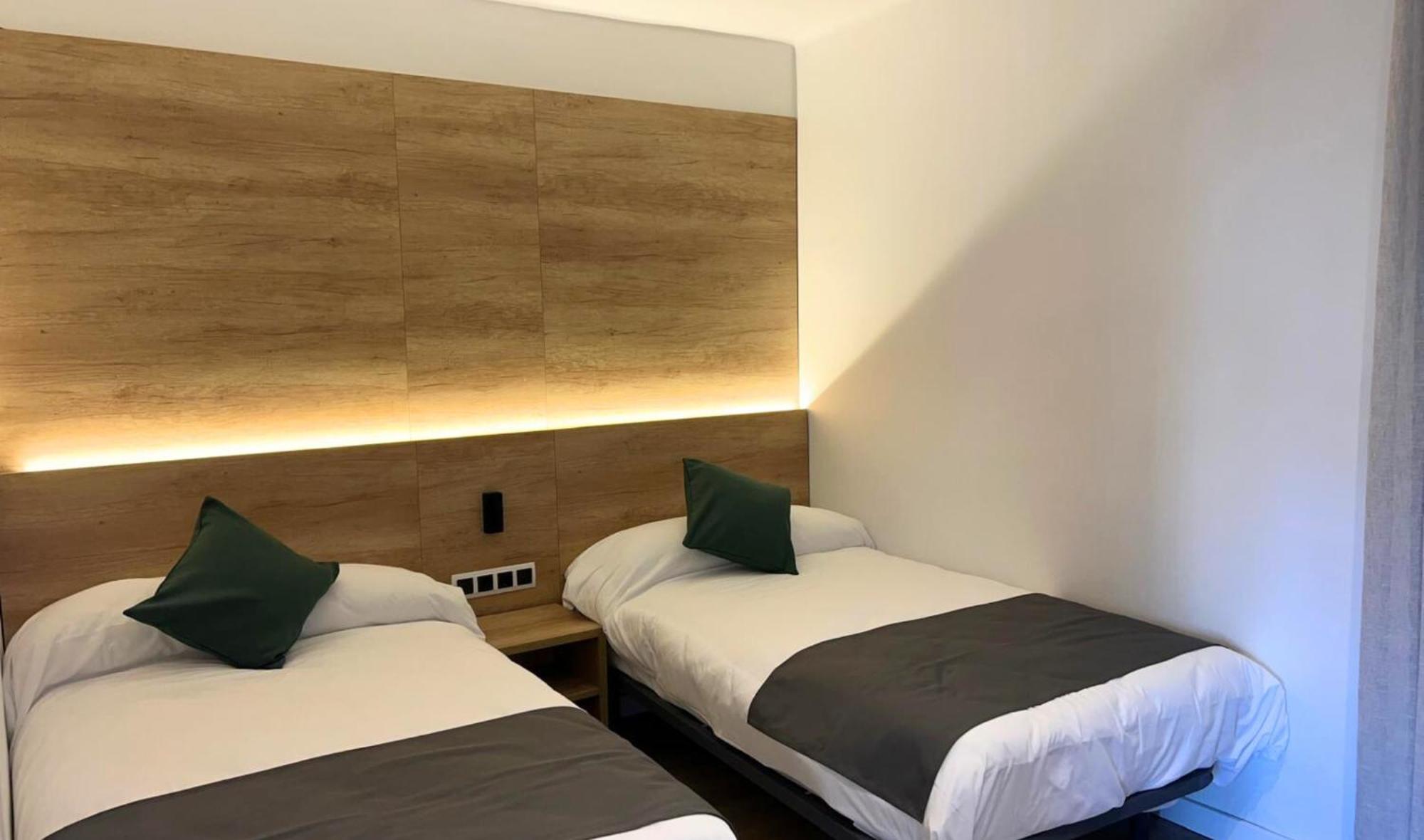 Checkin Flamingo Hotel L'Estartit Ngoại thất bức ảnh